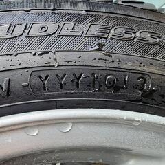 スタッドレスタイヤ  155/65R14 4本セット の画像