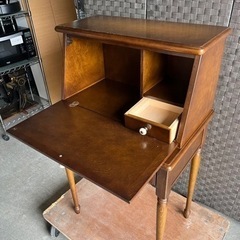 ☆オシャレなレトロ家具!!☆ キツツキ家具 飛騨産業 ライティングビューロー  デスク 机 の画像