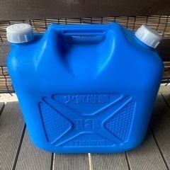 灯油用ポリタンク