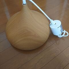 【最終値下げ】ペンダントライト(電球込)　ニトリ