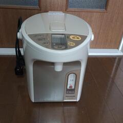 湯沸かし電気ポット 2.2L