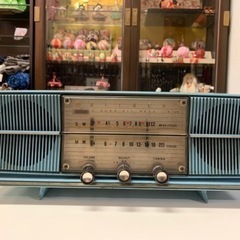 商談中　アンティークラジオ
