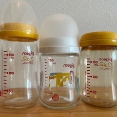 【新生児育児】搾乳機、哺乳瓶、消毒ケースまとめ売りの画像