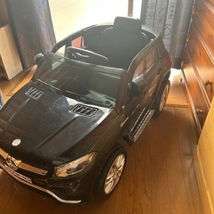 乗用ラジコン　ベンツ　黒