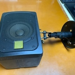 天井吊下　BGM用スピーカー3個