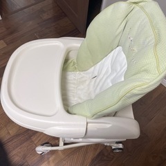 コンビ　Combi ベビーバウンサーの画像