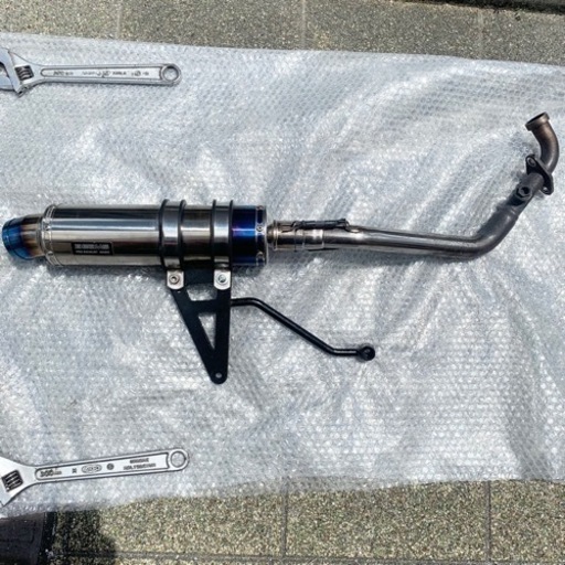 beamsマフラー　シグナスX マフラー