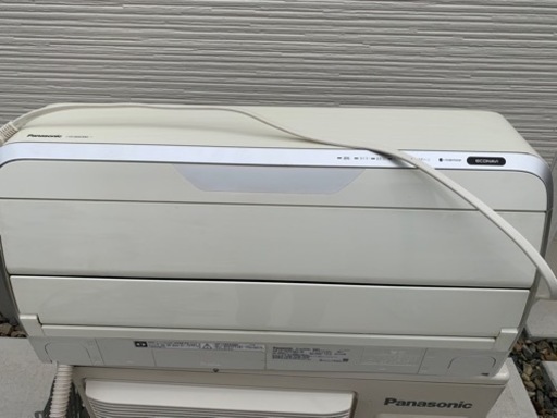 エアコン18畳用CS-565CXR2-W　ポンプダウン済