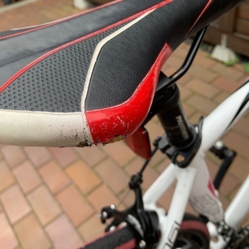 値下げしました】ロードバイク PANTHER ZEUS 2.1 WHITE×RED