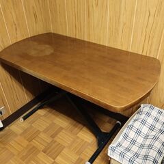 【お買い上げ引取先決定】【6月27、28日限定】ガス圧昇降式テー...