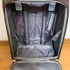 le coq sportif ルコック キャリーケースの画像