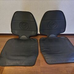 3〜12歳対応★チャイルドシート★座面保護シート付き★車内収納ラック付き★美品★ジュニアシートとしても使用可能★RECARO★双子ちゃんやご兄弟に★の画像