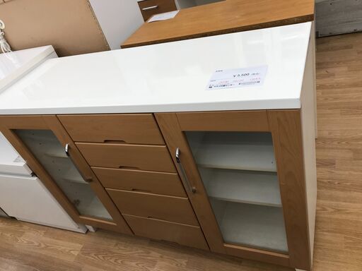 ★ジモティ割あり★  食器棚 木目\u0026白 H90×W120×D42 クリーニング済み KJ2228