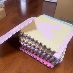 ディズニーキャラクターのジョイントマット