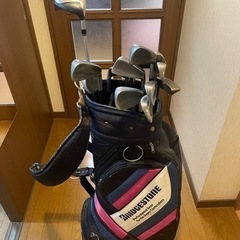 ゴルフクラブセット　キャディーバッグ付き
