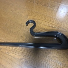 ウェットスーツ 用ハンガー