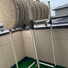 弓道練習用巻き藁と巻き藁台の画像