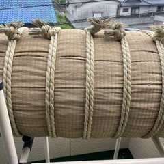 弓道練習用巻き藁と巻き藁台の画像