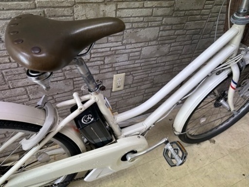 東京23区配達無料　新基準 ブリヂストン デリーシュ　8.7Ah リチウム 電動自転車 中古　BS 1502