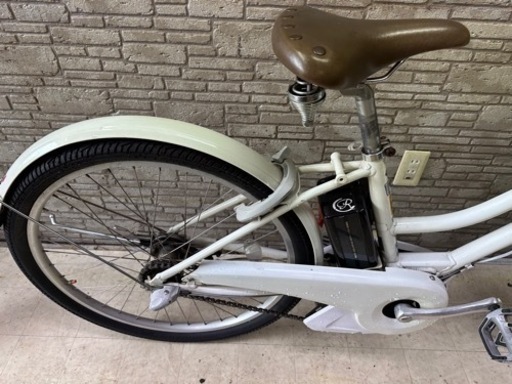 東京23区配達無料　新基準 ブリヂストン デリーシュ　8.7Ah リチウム 電動自転車 中古　BS 1502