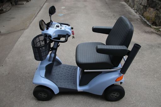 スズキ　セニアカー　ET4E