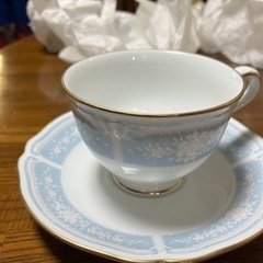 ノリタケ　カップ&ソーサー