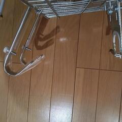 ママチャリのカゴ（未使用）の画像