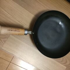 無料　鉄フライパン
