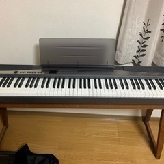 電子ピアノ CASIO px-300 Privia おまけに木製スタンド付きます