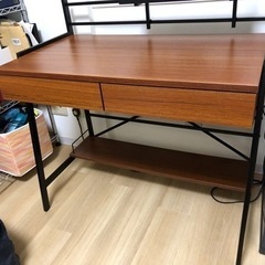 パソコンデスク　(取引中)
