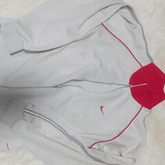 ナイキ NIKE スポーツウエア 一式 4点 ドライフィット DRYFIT ジャージ パーカー トレーナー Tシャツ パンツ 短パンの画像