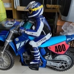 バイクの飾り物？！