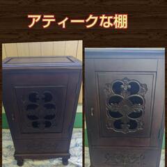 アンティークな棚　電話台　ブラウン　