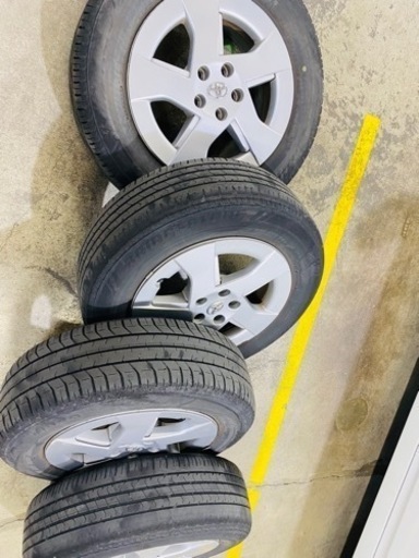 トヨタ30プリウス純正ホイール4本セットです。195/65/R15