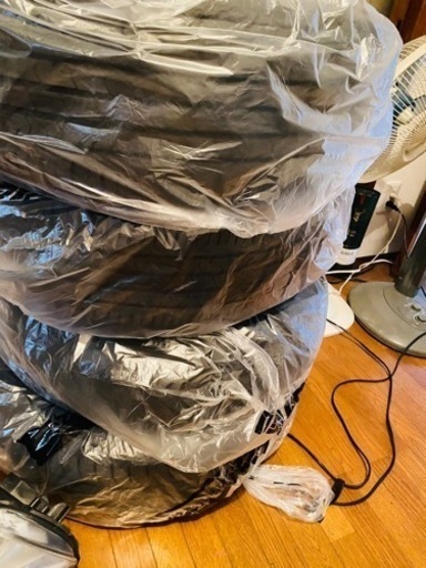 トヨタ30プリウス純正ホイール4本セットです。195/65/R15