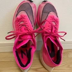 【中古良品】ナイキ ズームX ヴェイパーフライ ネクスト% 27.0cmの画像