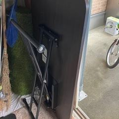 昇降テーブル