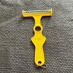 キャベツ千切りピーラー