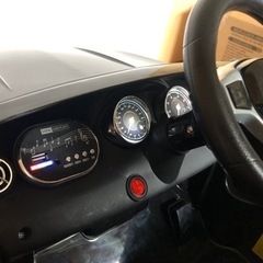 【新品価格15,780円】ベンツ 子ども用 GLA45 電動カー ラジコン【30〜40分走行可能】の画像