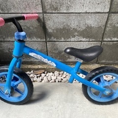 【取引者様決定致しました】ストライダー キックバイク トレーニン...
