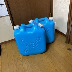 お盆で締切　灯油タンク18L✖️5+ポンプおまけ