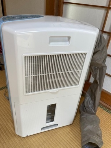 コロナ　冷風 衣類乾燥 除湿機