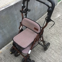 0円 高齢者向けショッピングカート 手押し車
