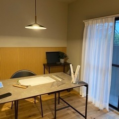 【ブランドテーブル/新古品半額以下】moda en casa ダイニングテーブルの画像