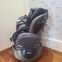 ★週末限定ゲリラセール★アップリカ　最上位モデルのチャイルドシートの画像