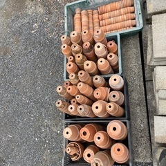 素焼き植木鉢の画像