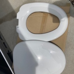 トイレ便座未使用