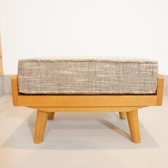 unico(ウニコ) ALBERO(アルベロ)シリーズ オットマンです！コンパクト