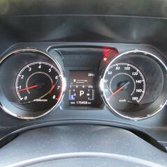 【自社ローン】デリカD5 ローゼスト 4WD 人気のミニバン♫　★保証人なし★車両頭金なしプランございます★の画像
