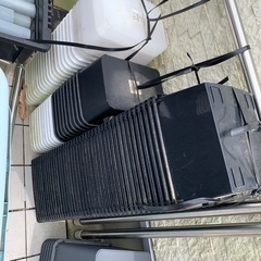 メダカ　容器　取り引き中の画像